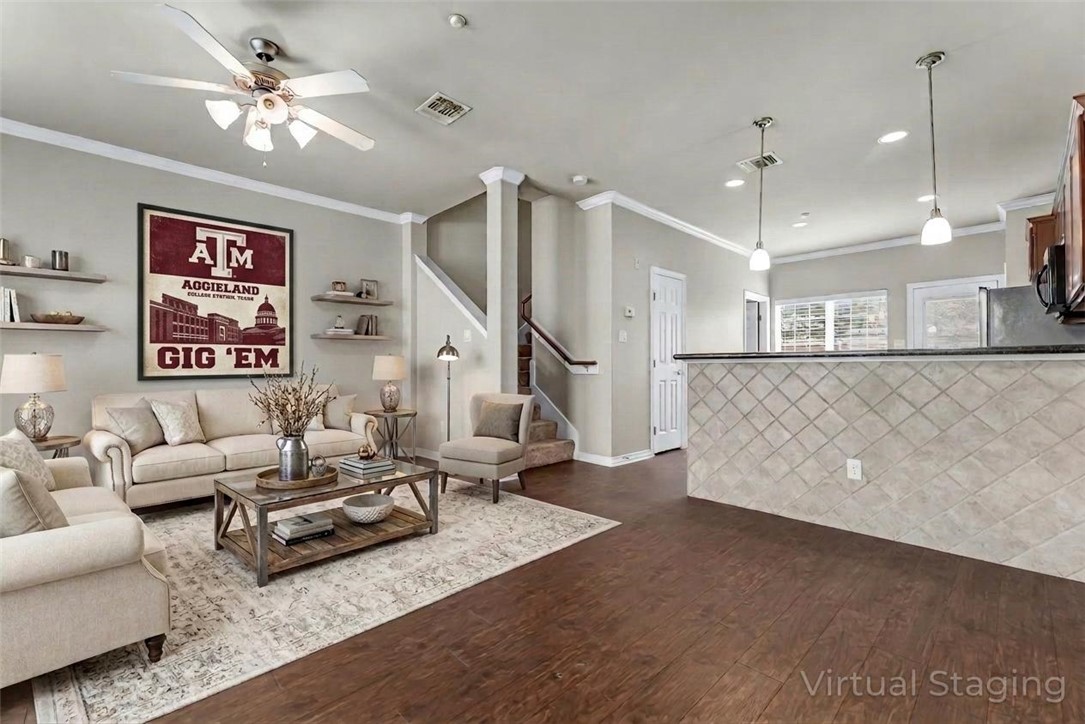 1198 Jones-Butler Road, Unit 204 College Station, TX 77840 - Photo 2 of 30 Virtually staged