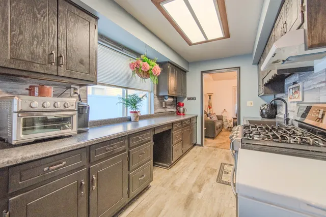 $325,000 | 419 South Reed Street, Joliet, IL 60436