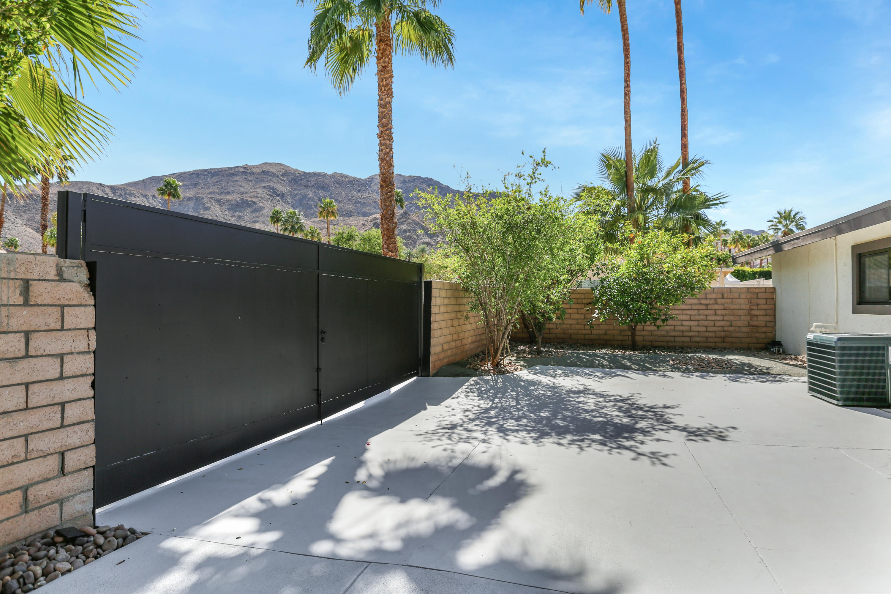 71480 Halgar Road Rancho Mirage, CA 92270 - Photo 36 of 52 a view of a backyard