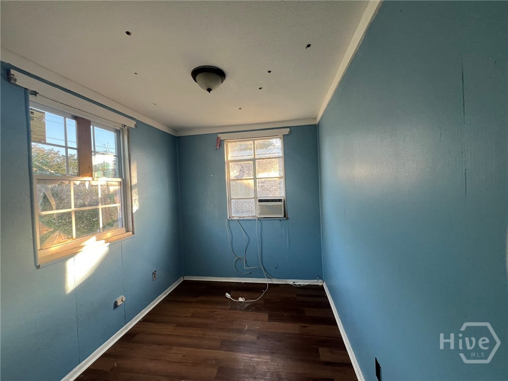 814 Carter Street Savannah, GA 31415 - Photo 3 of 8