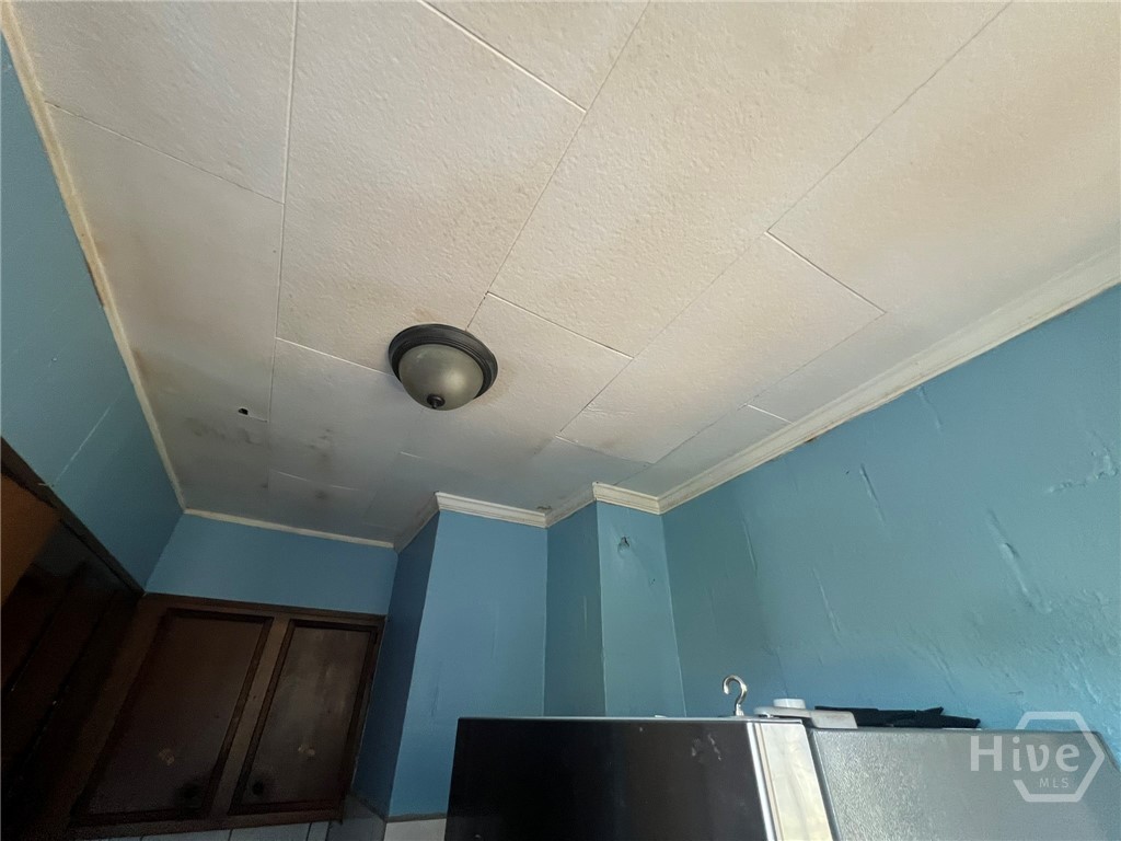 814 Carter Street Savannah, GA 31415 - Photo 6 of 8