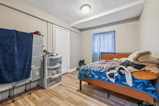 $1,295,000 | 1789 McKinnon Avenue, San Francisco, CA 94124