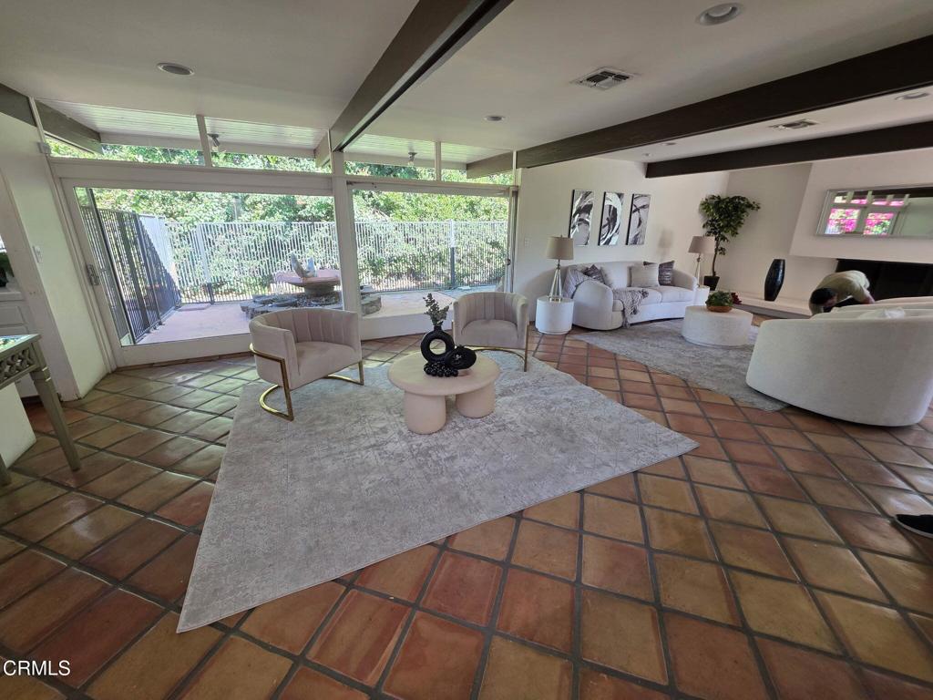 3350 Calvert Road Pasadena, CA 91107 - Photo 17 of 46 IMG_4109