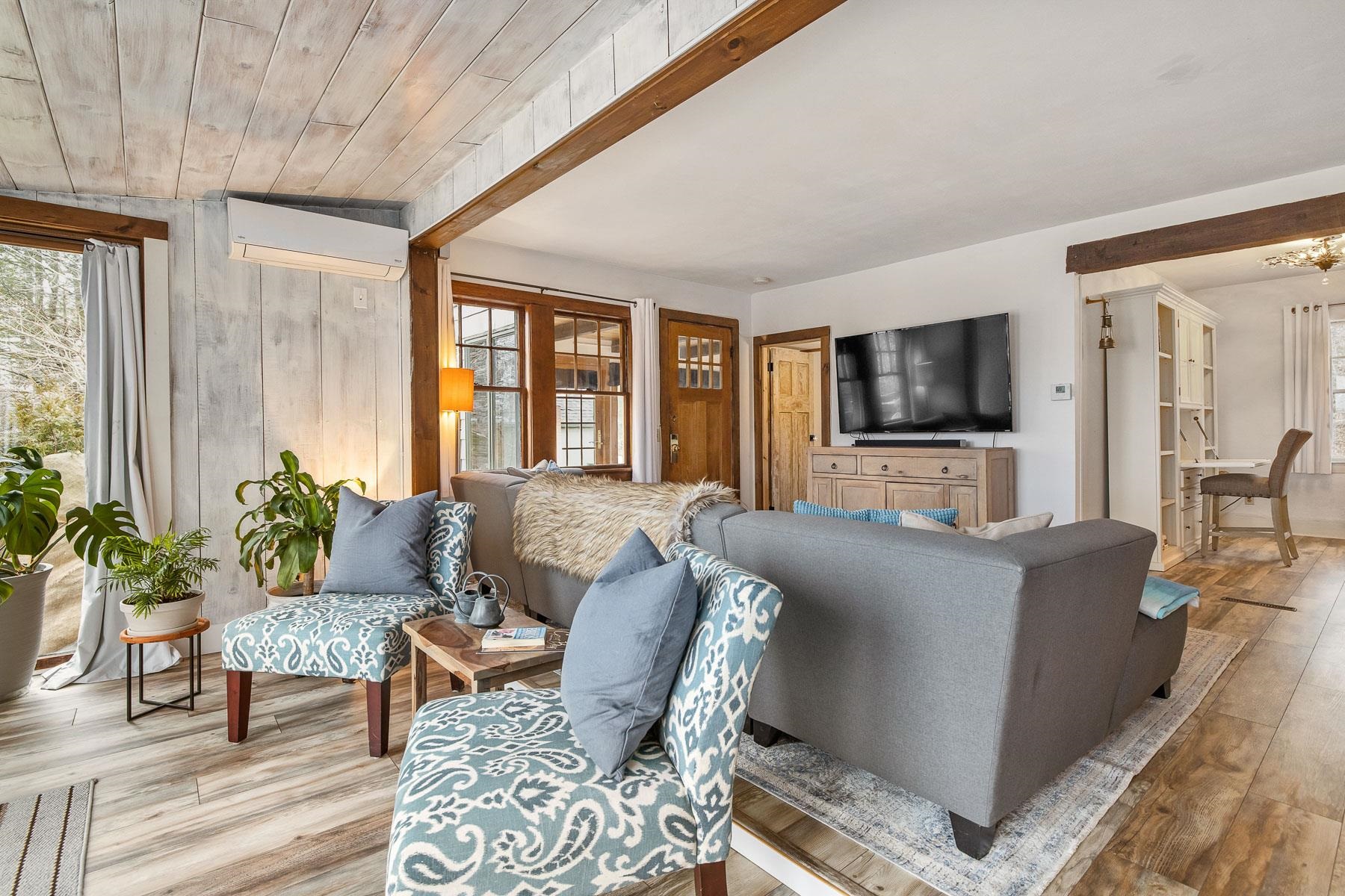 561 Bay Road Durham, NH 03824 - Photo 12 of 40 Gallery Image 12