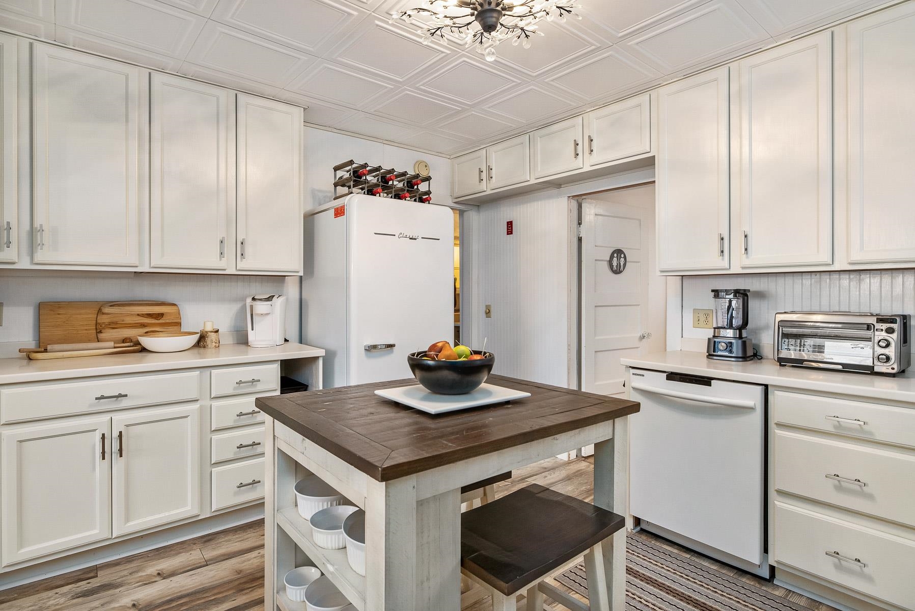 561 Bay Road Durham, NH 03824 - Photo 7 of 40 Gallery Image 7