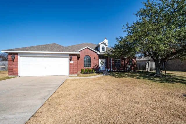 $379,700 | 5011 Cotton Creek Drive, Baytown, TX 77523