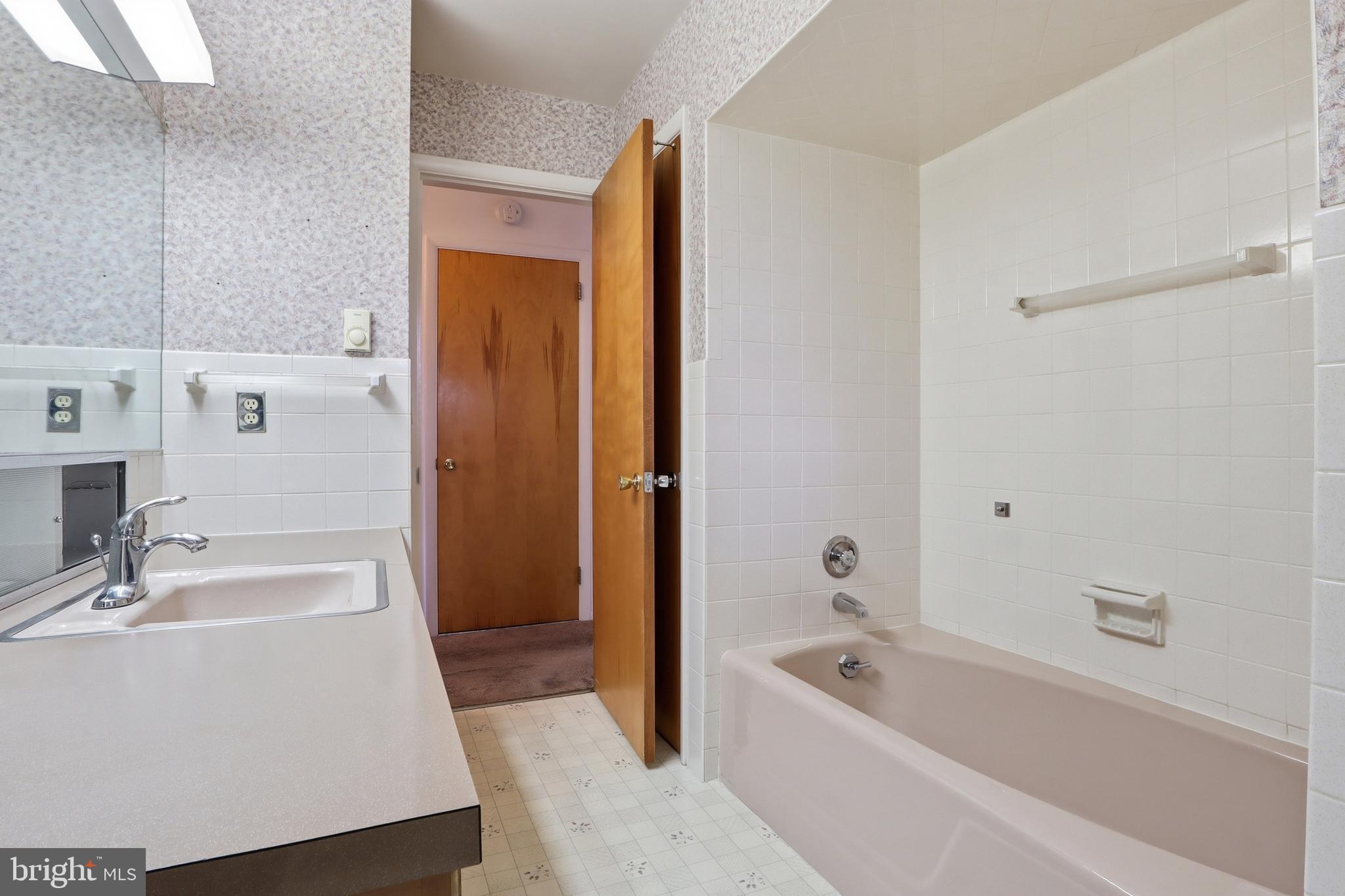 1437 Lititz Road Manheim, PA 17545 - Photo 31 of 53 Gallery Image 31