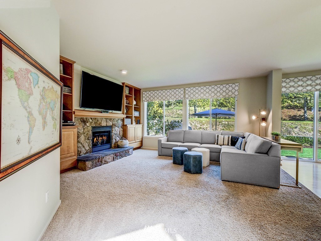 16940 166th Place Southeast Renton, WA 98058 - Photo 11 of 25