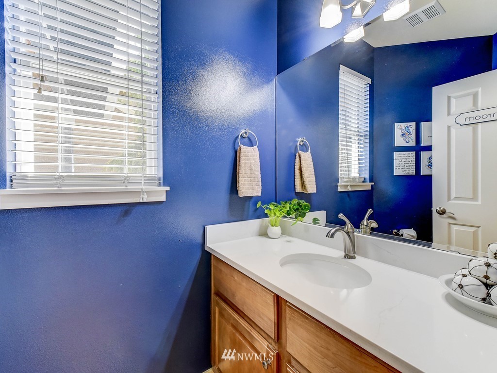 16940 166th Place Southeast Renton, WA 98058 - Photo 13 of 25