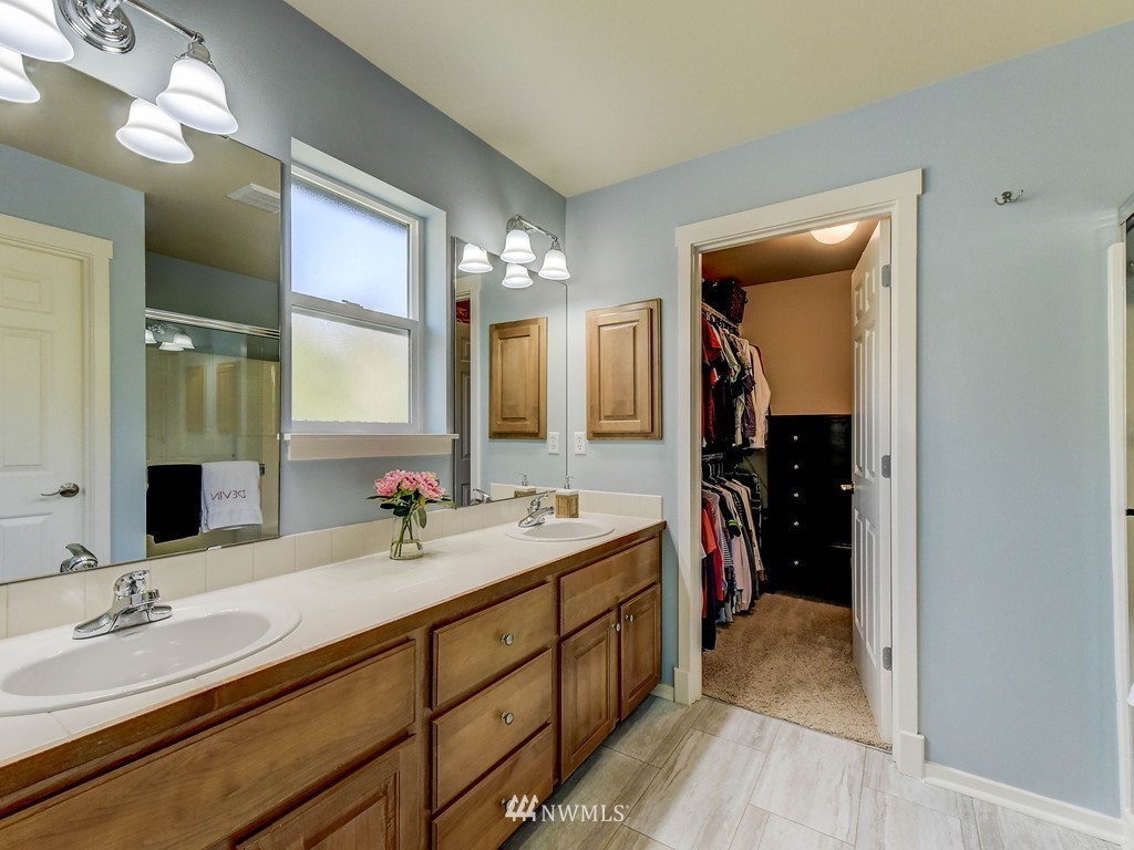 16940 166th Place Southeast Renton, WA 98058 - Photo 17 of 25