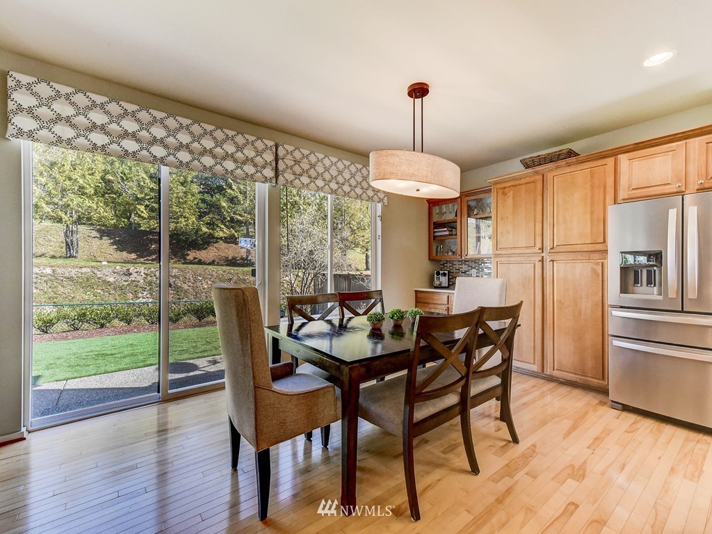 16940 166th Place Southeast Renton, WA 98058 - Photo 8 of 25