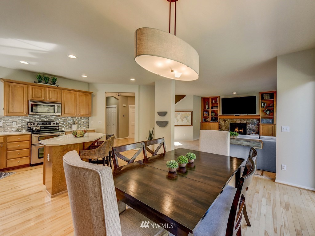 16940 166th Place Southeast Renton, WA 98058 - Photo 9 of 25