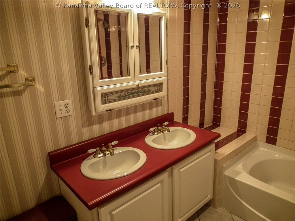 64 Spriggs Lane Road Logan, WV 25601 - Photo 20 of 30 Gallery Image 20