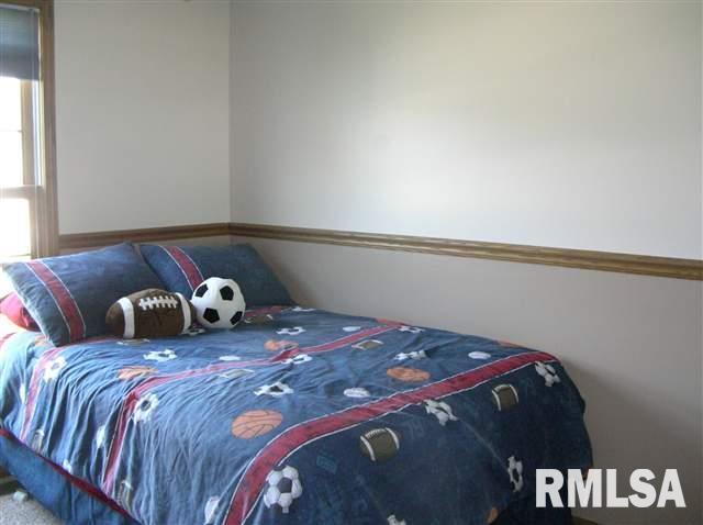 809 Fox Ridge Road Eldridge, IA 52748 - Photo 8 of 11 Gallery Image 8