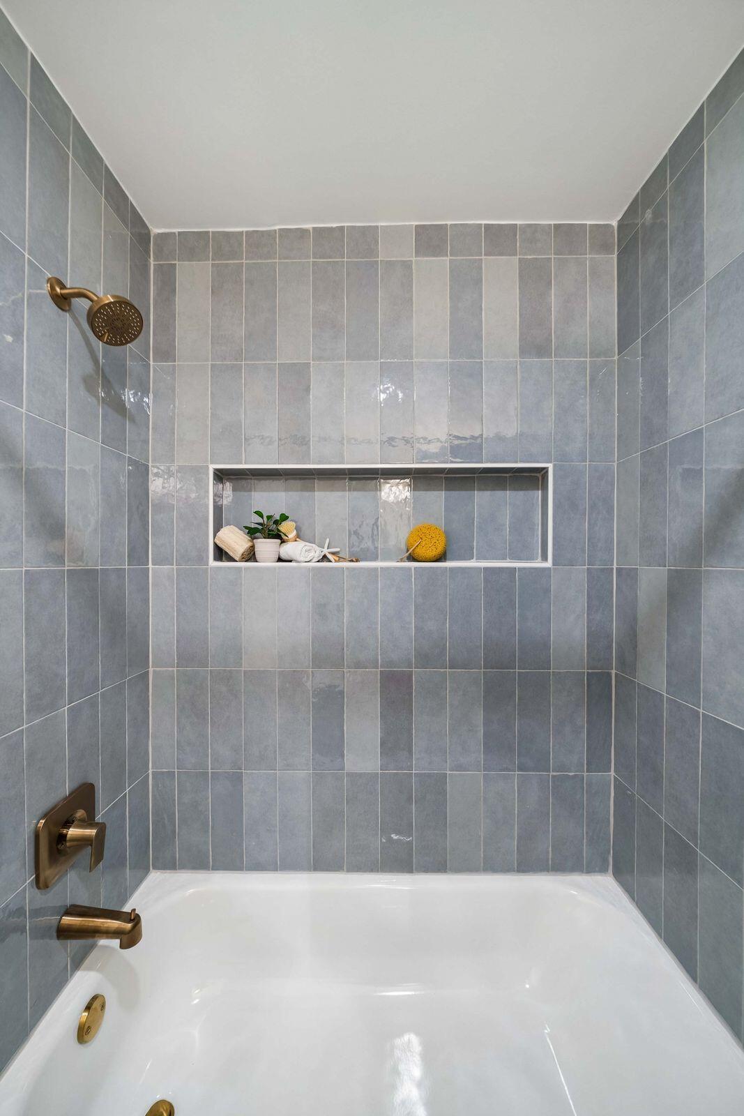 865 Evans Road Charleston, SC 29412 - Photo 49 of 73 Guest Bathroom Shower/ Tub