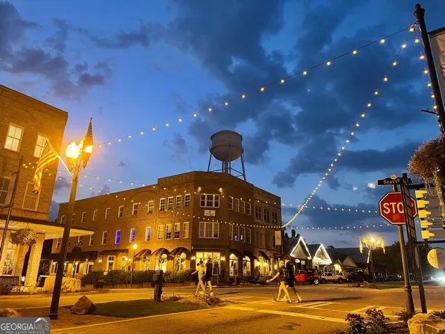 $525,000 | 345 Darien Drive, Senoia, GA 30276