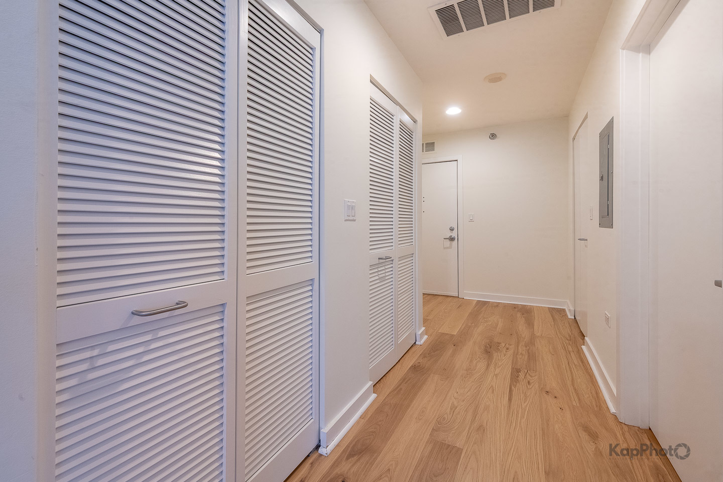 901 West Madison Street, Unit 921 Chicago, IL 60607 - Photo 7 of 40