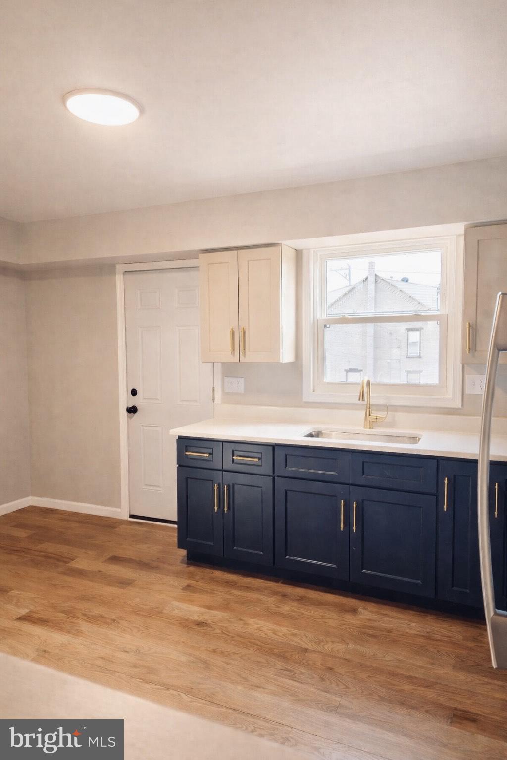 580 Walnut Street Pottstown, PA 19464 - Photo 2 of 20