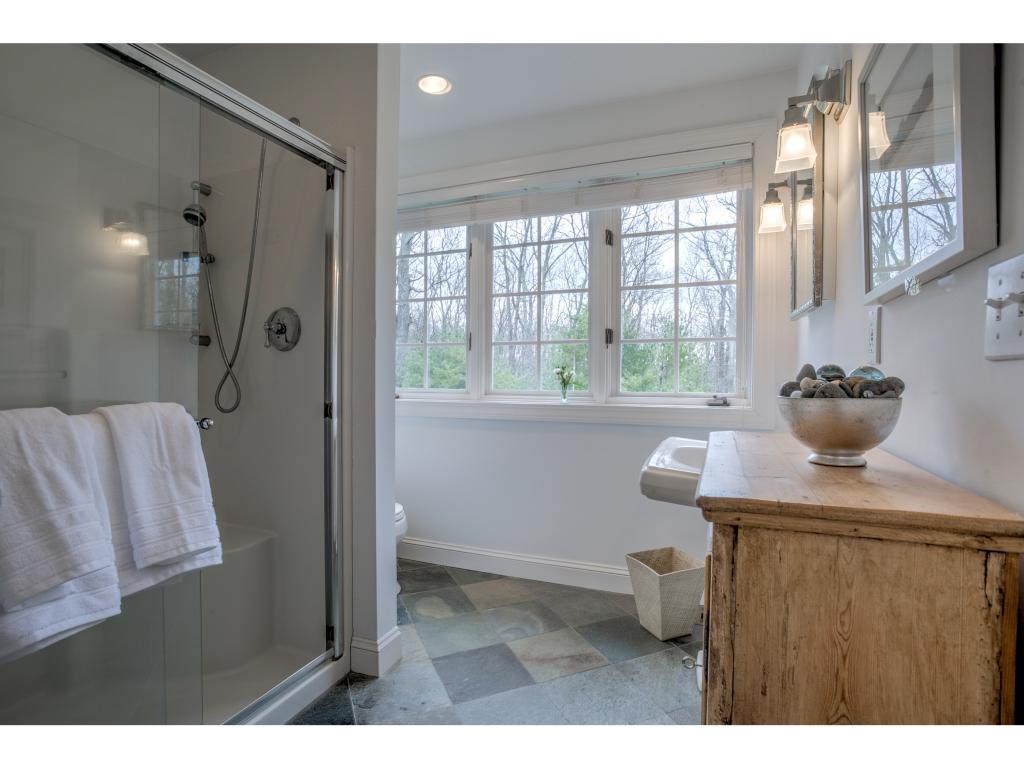 10 Mitchell Pond Road Windham, NH 03087 - Photo 19 of 29