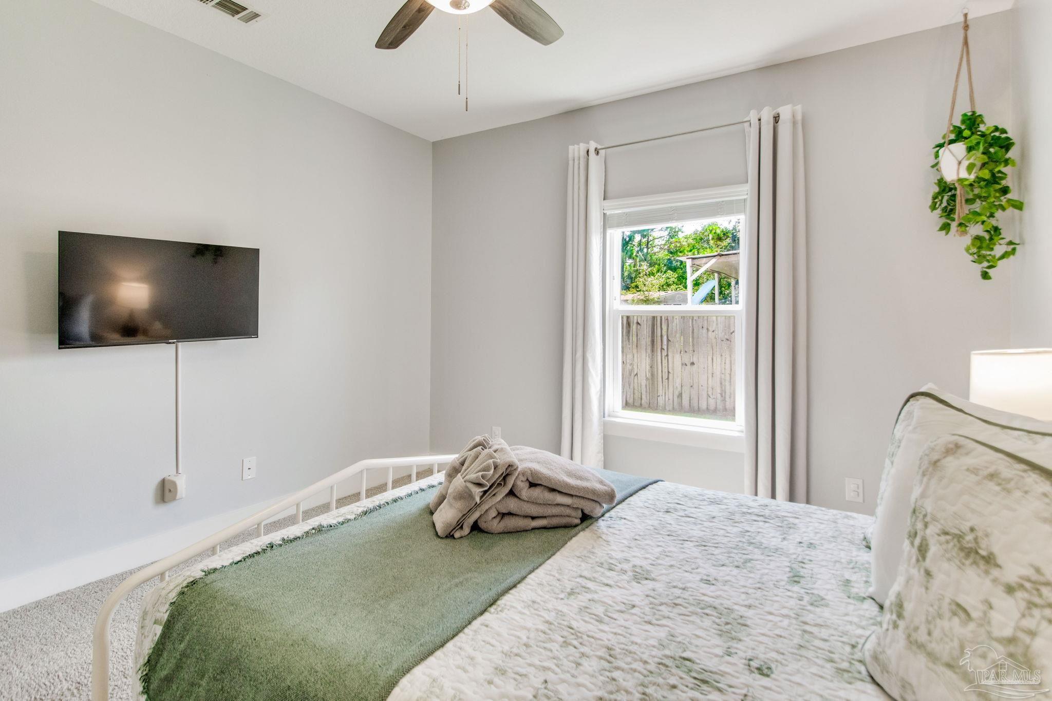 8245 Verano Street Navarre, FL 32566 - Photo 16 of 72