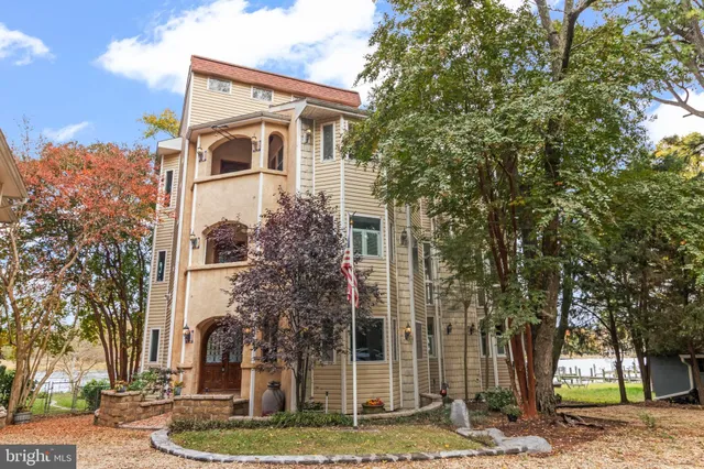 $1,150,000 | 12330 Potomac View Road, Newburg, MD 20664