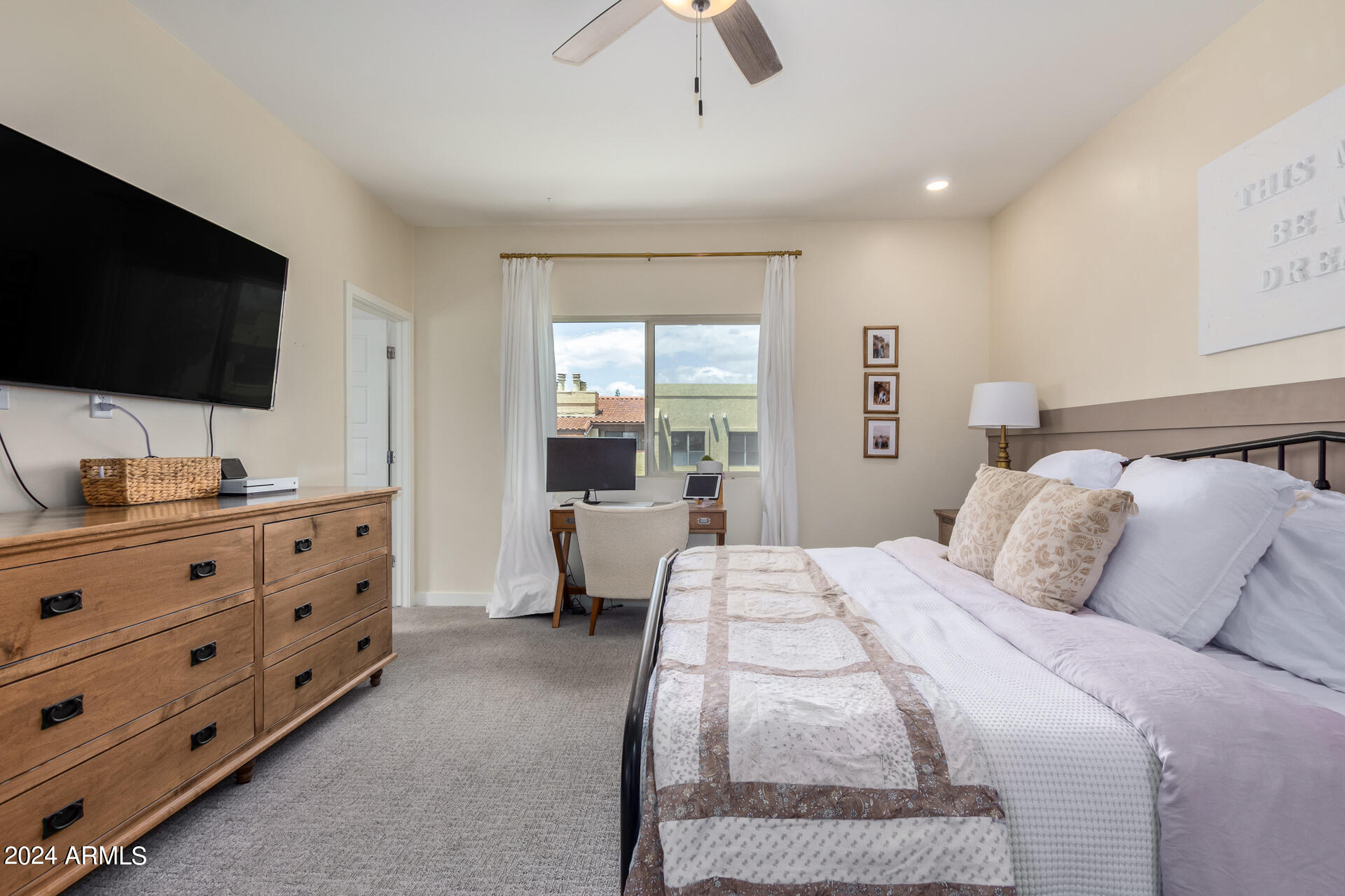 2146 West Harmont Drive Phoenix, AZ 85021 - Photo 12 of 22 0016-14 - Harmont 2146