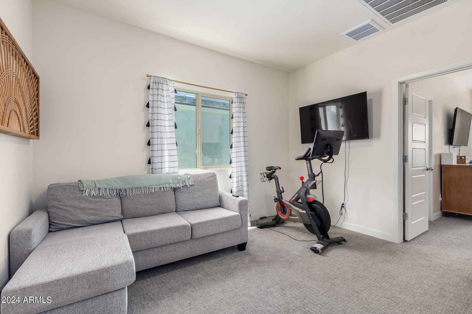 2146 West Harmont Drive Phoenix, AZ 85021 - Photo 17 of 22 0025-24 - Harmont 2146