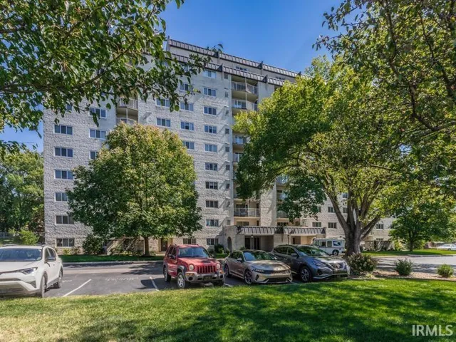 $92,500 | 600 South Cullen Avenue, Unit 109, Evansville, IN 47715