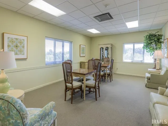 $92,500 | 600 South Cullen Avenue, Unit 109, Evansville, IN 47715