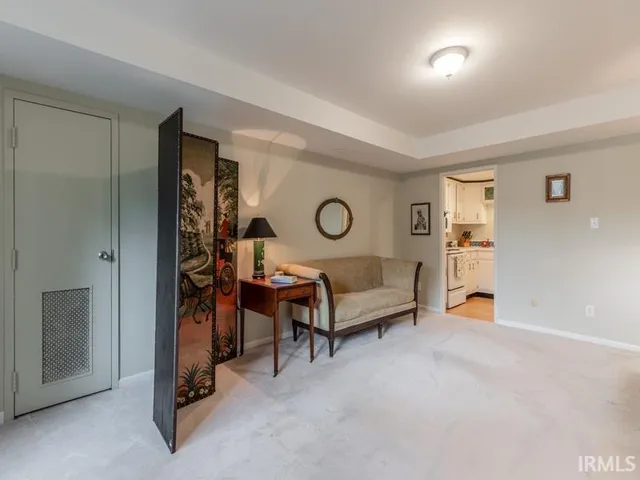 $92,500 | 600 South Cullen Avenue, Unit 109, Evansville, IN 47715