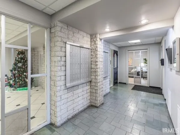 $92,500 | 600 South Cullen Avenue, Unit 109, Evansville, IN 47715