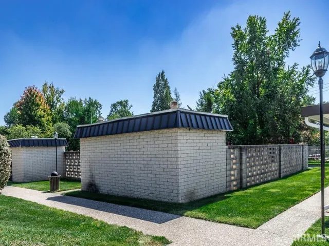 $92,500 | 600 South Cullen Avenue, Unit 109, Evansville, IN 47715