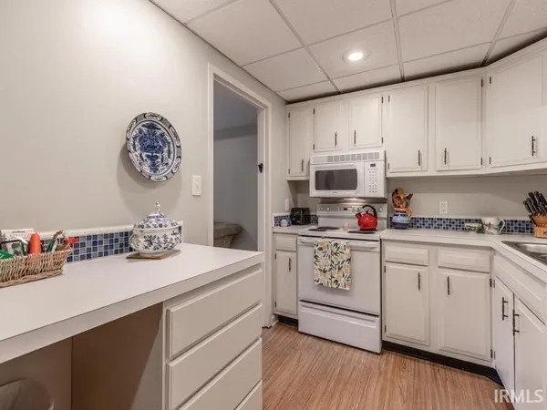 $92,500 | 600 South Cullen Avenue, Unit 109, Evansville, IN 47715