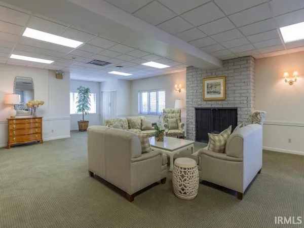 $92,500 | 600 South Cullen Avenue, Unit 109, Evansville, IN 47715