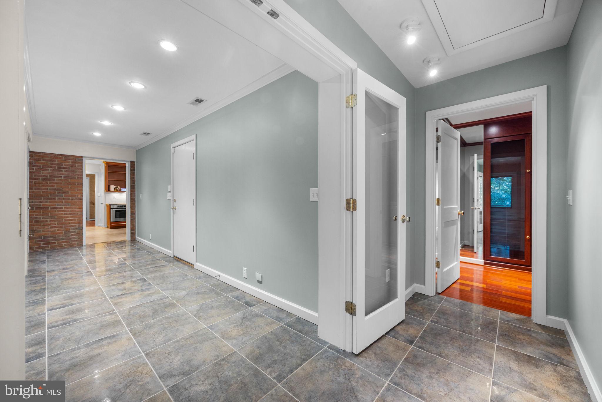 1302 Woodshole Road Baltimore, MD 21286 - Photo 19 of 78