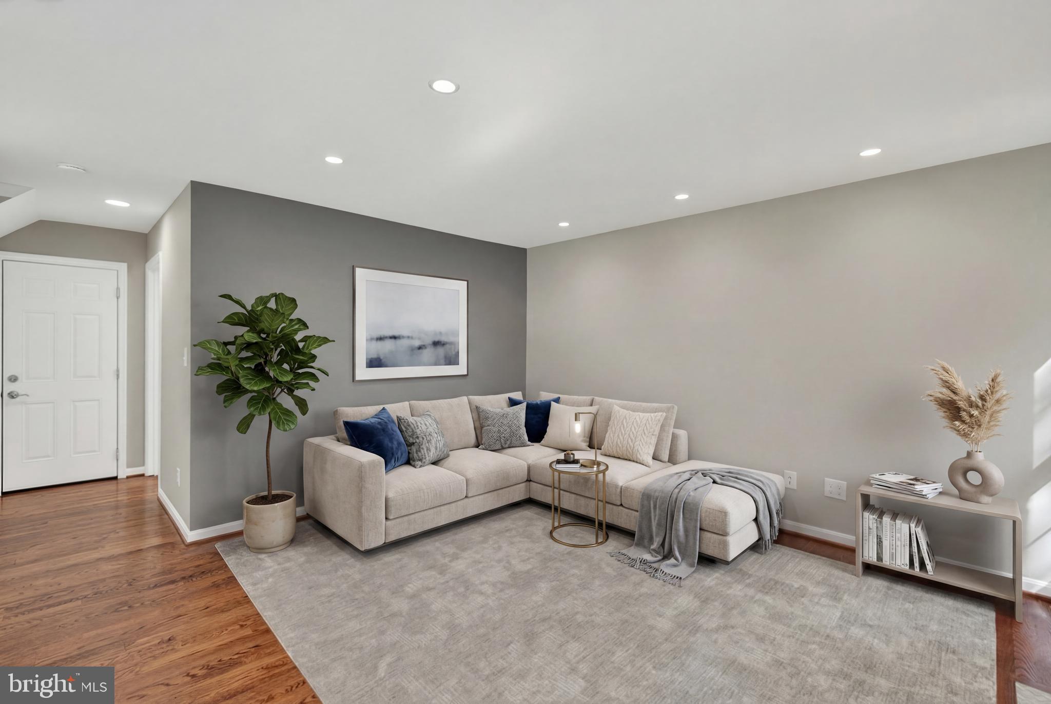 6 Nearfield Road Lutherville-Timonium, MD 21093 - Photo 29 of 71 a living room with furniture and a potted plant