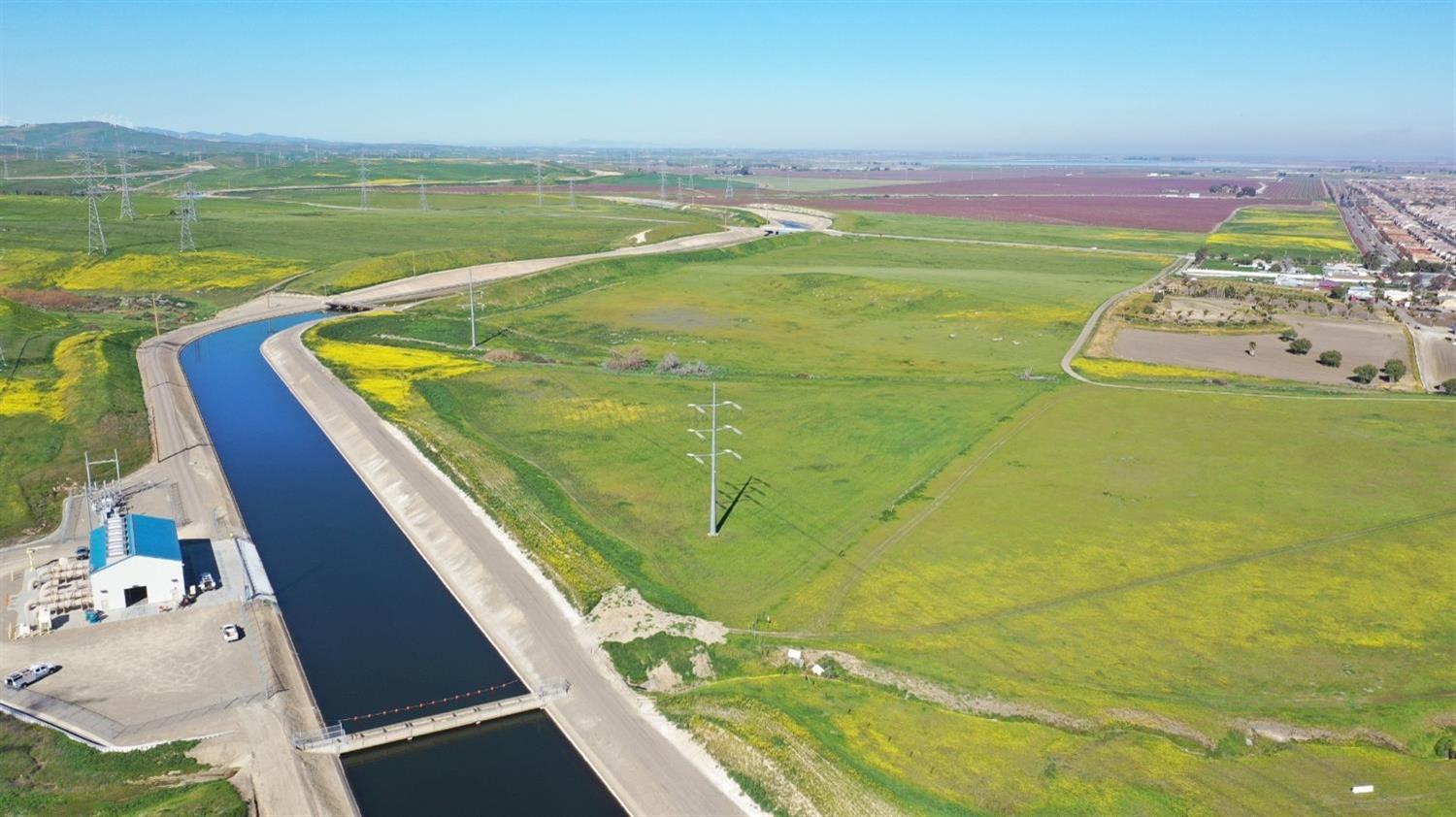 48 West Grant Line Road Tracy, CA 95391 - Photo 22 of 23