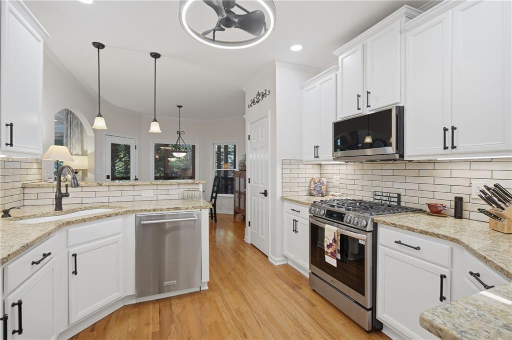 4315 Moon Shadow Trace Cumming, GA 30041 - Photo 16 of 56