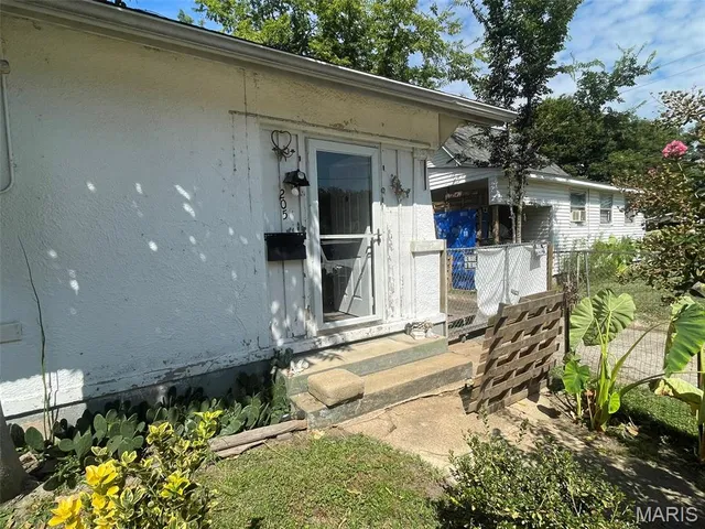 $14,447 | 205 South B Street, Poplar Bluff, MO 63901