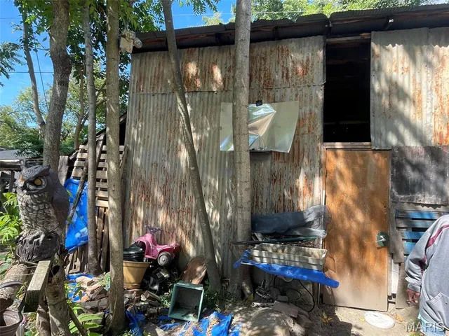 $14,447 | 205 South B Street, Poplar Bluff, MO 63901