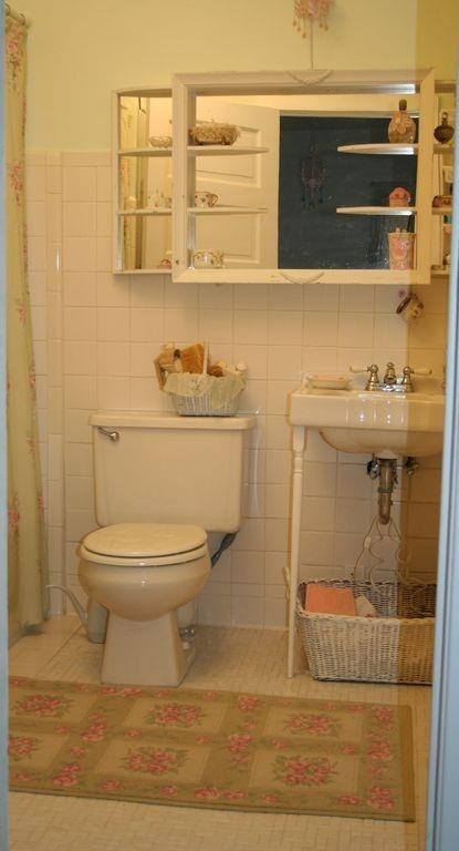 1127 Traver Road Ann Arbor, MI 48105 - Photo 8 of 10 Photo 8