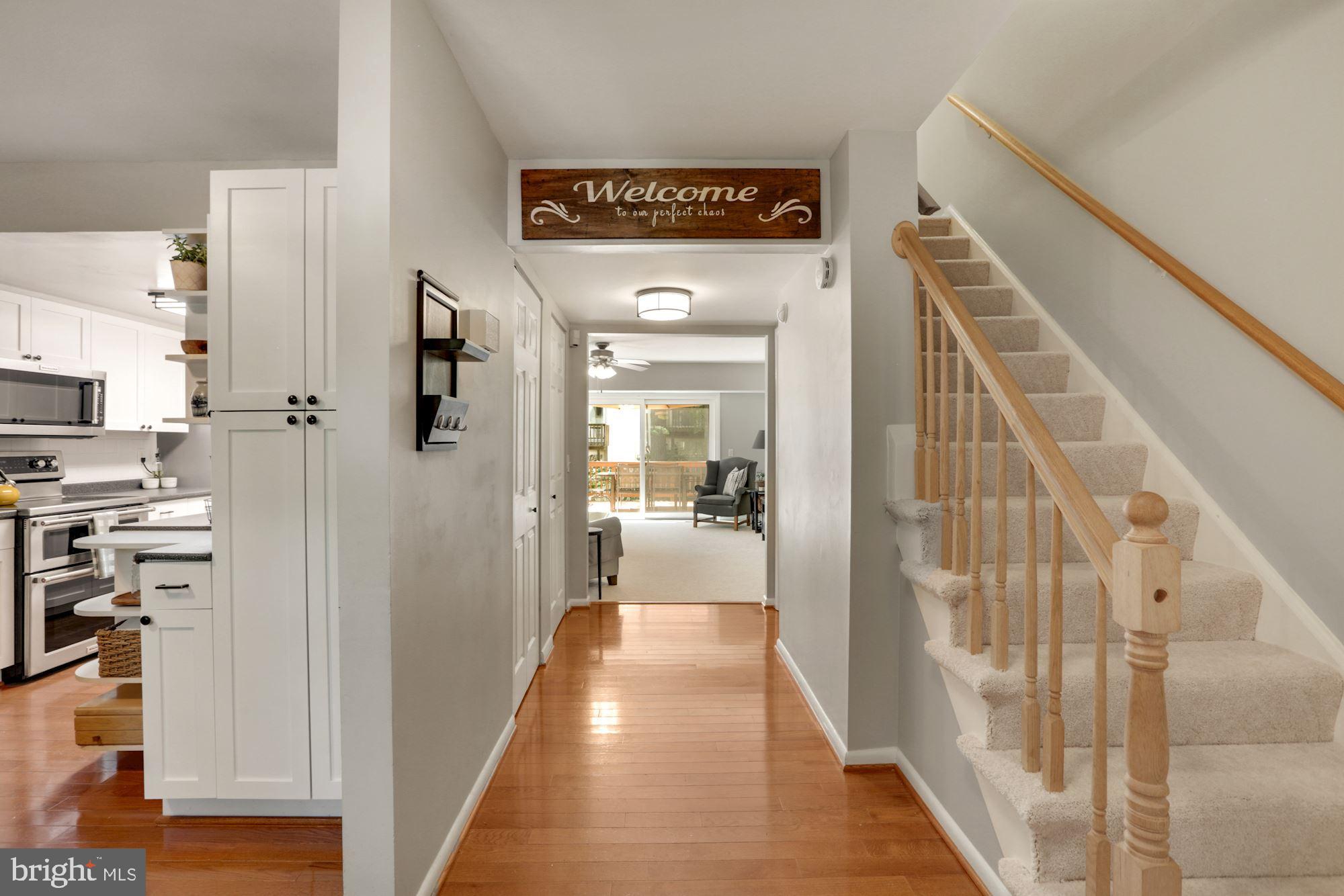 2383 Generation Drive Reston, VA 20191 - Photo 4 of 42 Foyer
