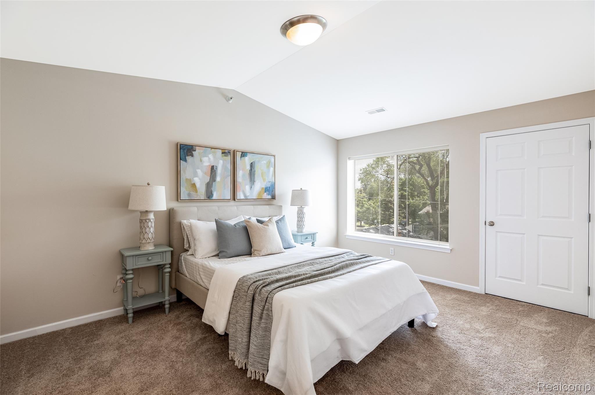 444 Hilton Road, Unit 112 Ferndale, MI 48220 - Photo 18 of 25 18.MasterBedroom