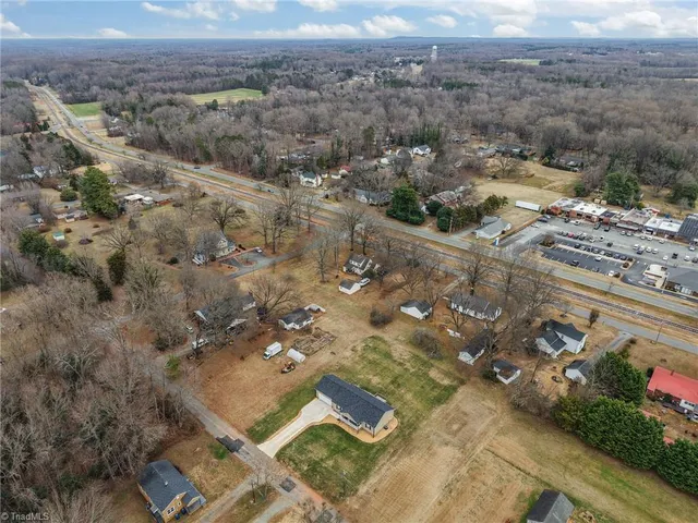 $315,000 | 522 North Staley Street, Liberty, NC 27298