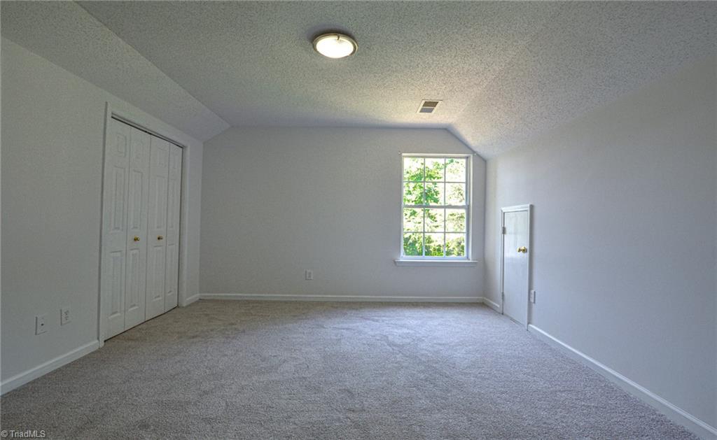 2914 Chestnut Heights Road Winston-Salem, NC 27107 - Photo 13 of 33