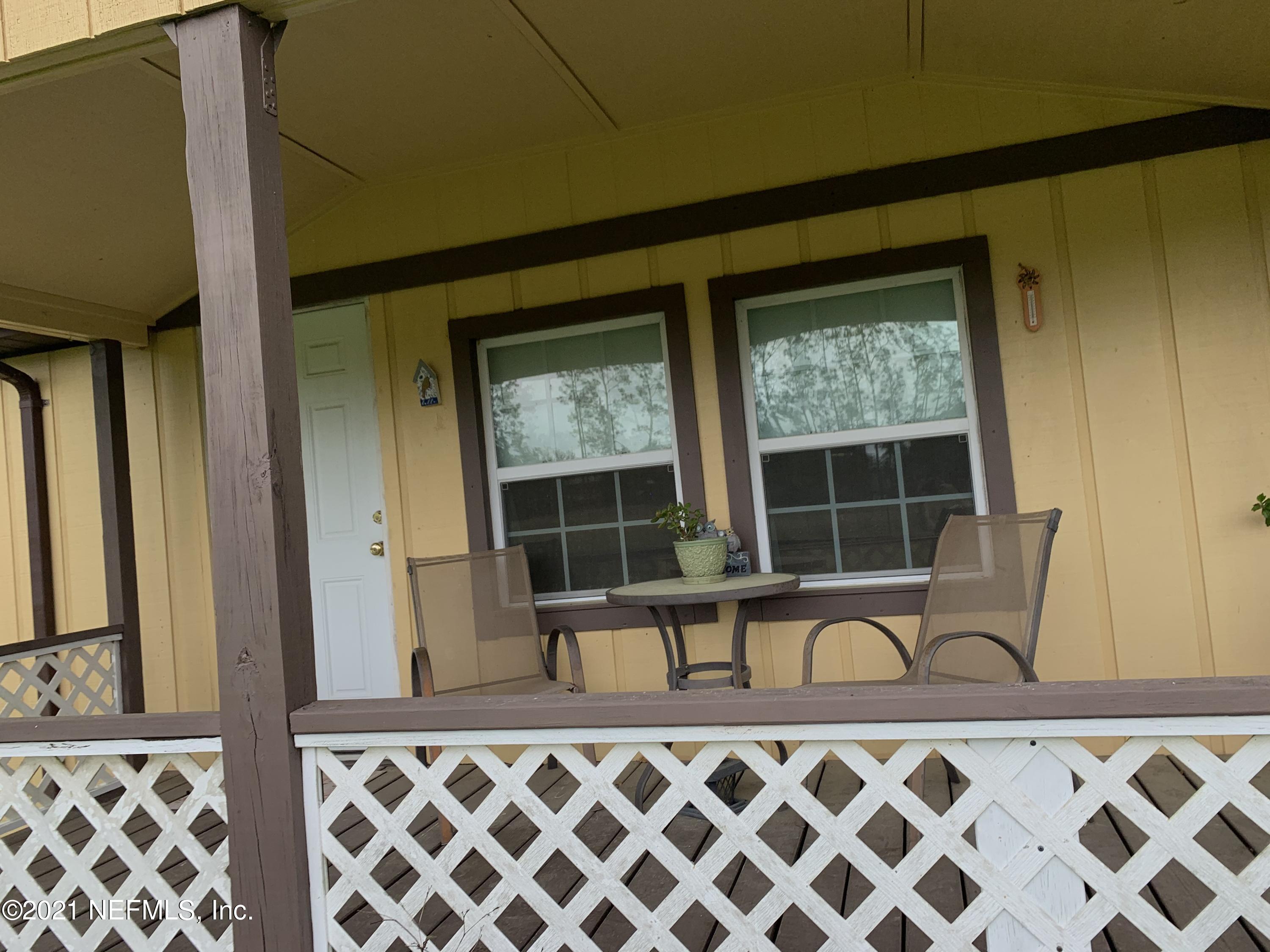 372 Stokes Landing Road Palatka, FL 32177 - Photo 6 of 50 IMG-8146