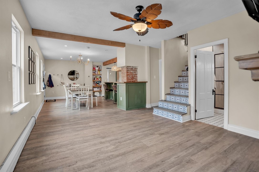 20 Barney Street Warren, RI 02885 - Photo 5 of 35