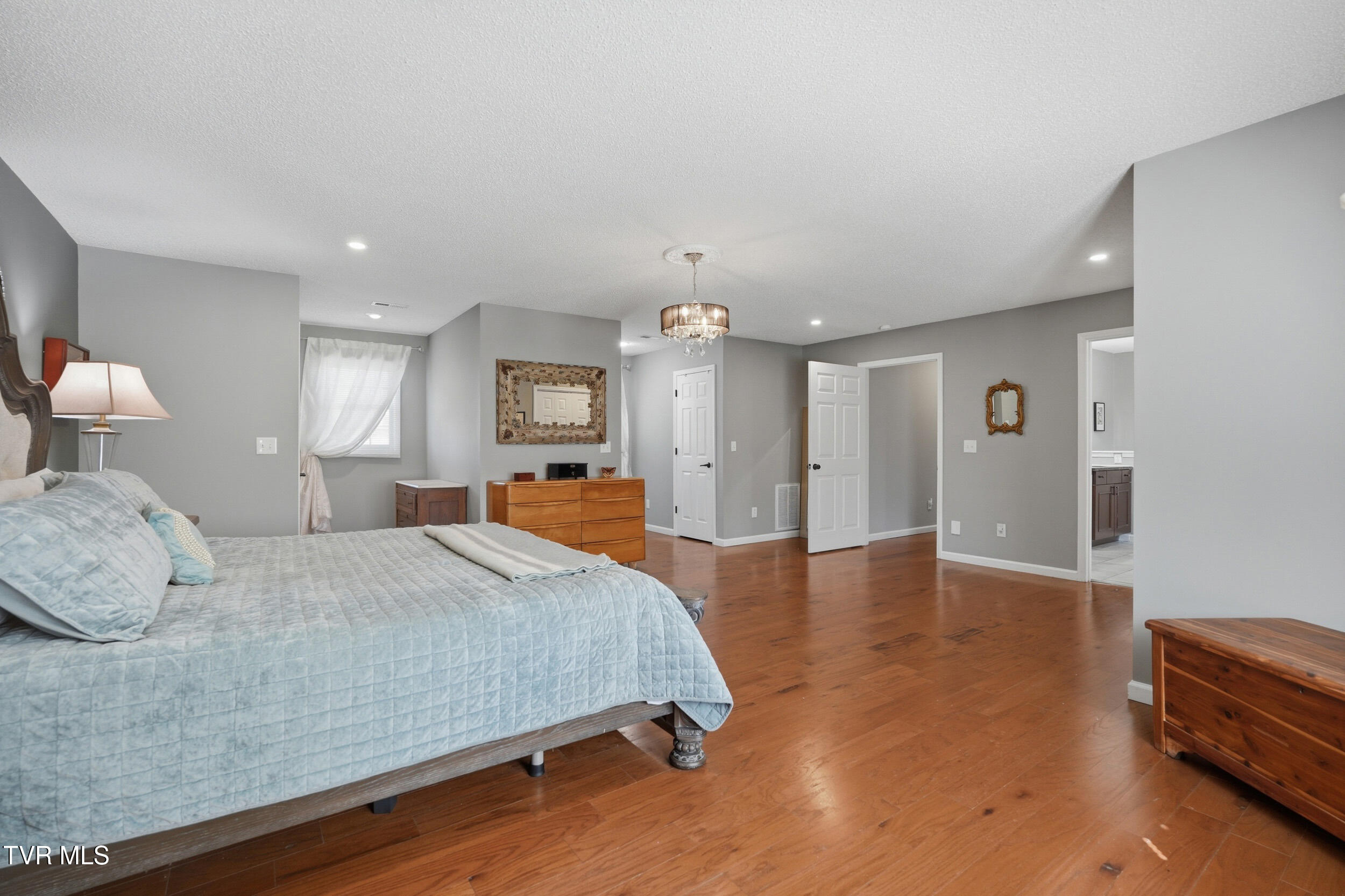 124 Lazy Lane Gray, TN 37615 - Photo 29 of 50 27_124 lazy ln-28