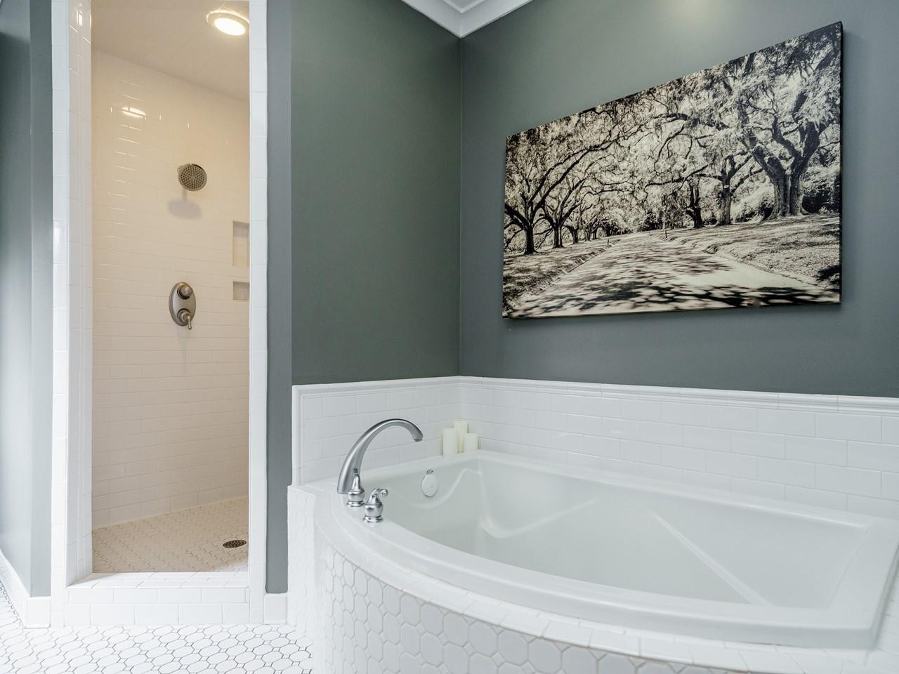 2609 Lochmore Drive Raleigh, NC 27608 - Photo 20 of 30 Photo 20