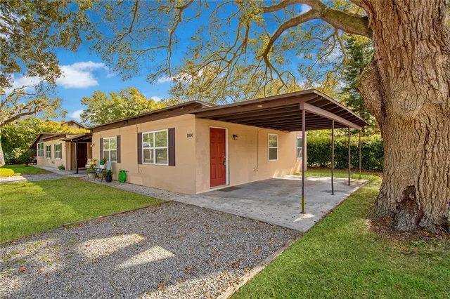 $1,250 | 1800 East Harding Street, Orlando, FL 32806